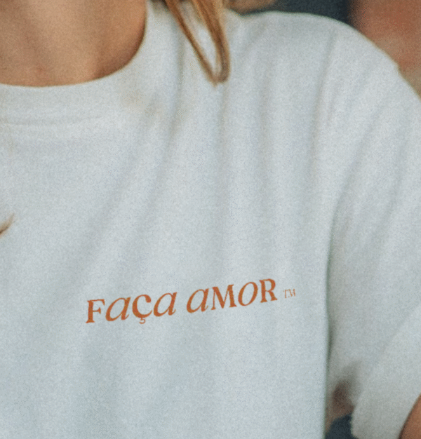 Faca Amor – Organic Tee - Image 2