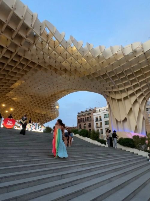 Seville travel guide - Spain women trip