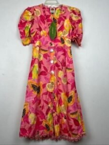 Second-hand treasures pink dress
